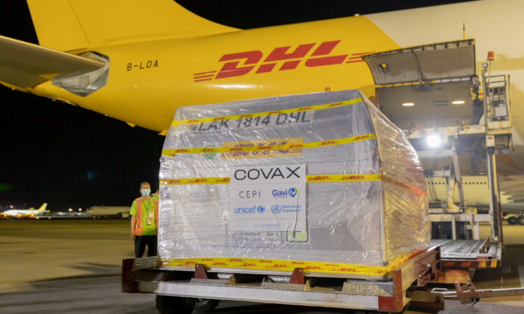 U.S. and Philippine government officials welcome the arrival of 193,050 doses of the Pfizer-BioNTech COVID-19 vaccine to the Philippines on May 10.