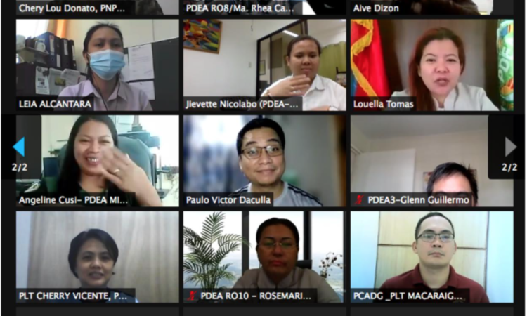 Thirty officers from the Philippine National Police and Philippine Drug Enforcement Agency complete the first training for law enforcers with drug prevention education responsibilities from April 26 to May 7.