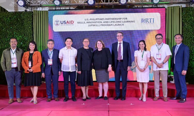 (From left) Philippine Association of State Universities and Colleges President Tirso Ronquillo, Department of Trade and Industry Assistant Secretary Leonila Baluyut, Department of Science and Technology Assistant Secretary Napoleon Juanillo, Second Congressional Education Commission Executive Director Karol Mark Yee, University of Santo Tomas Vice Rector for Academic Affairs Cheryl Peralta, USAID Deputy Assistant Administrator for East Asia and the Pacific Sara Borodin, USAID Philippines Mission Director Ryan Washburn, Commission on Higher Education Executive Director Cinderella Benitez-Jaro, Intellectual Property Office of the Philippines Director General Rowel Barba, and UPSKILL Chief of Party Richard Abendan.