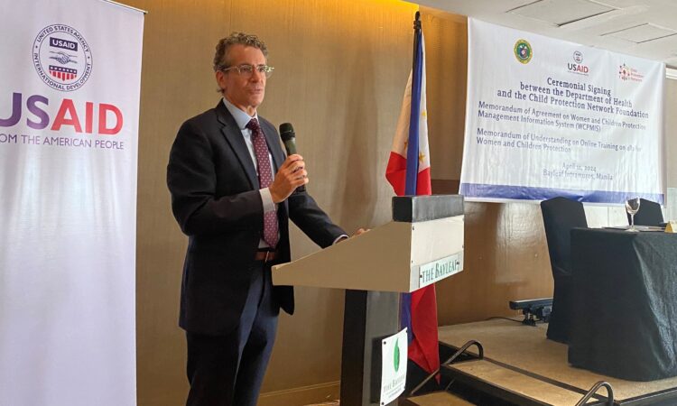 USAID Philippines Mission Director Ryan Washburn reaffirms the U.S. government’s commitment to support government and civil society efforts to uphold women and children’s rights.