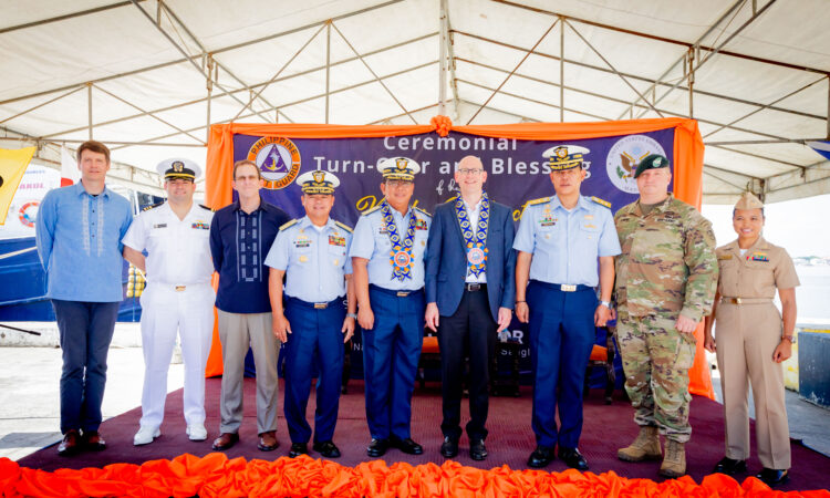 U.S. and Filipino officials led by U.S. Embassy Deputy Chief of Mission Y. Robert Ewing (fourth from right) and Philippine Coast Guard (PCG) Deputy Commandant for Administration Vice Admiral Allan Victor Dela Vega (center) attend the inauguration of the PCG’s new Fleet Maintenance and Repair Group Workshop in Sangley Point, Cavite on May 9.