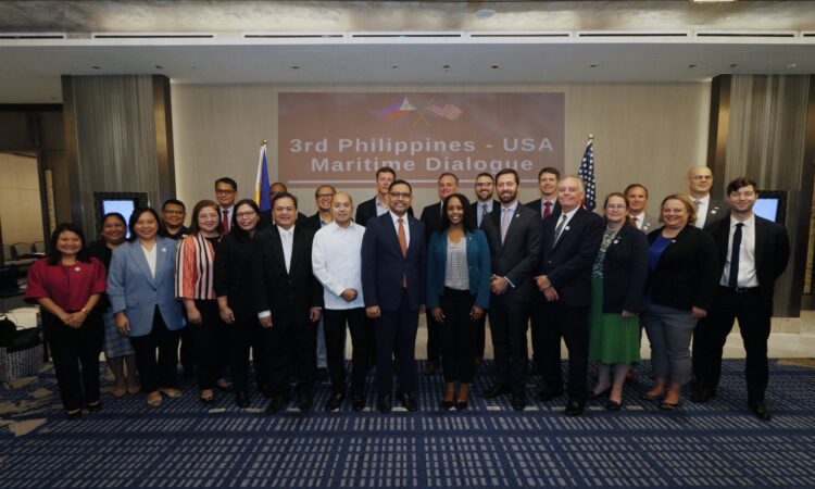 Members of the U.S. and Philippine delegations at the third Philippines-U.S. Maritime Dialogue discuss deepening bilateral coordination on maritime issues such as the Law of the Seas, law enforcement, climate change, and illegal, unreported, and unregulated fishing.
