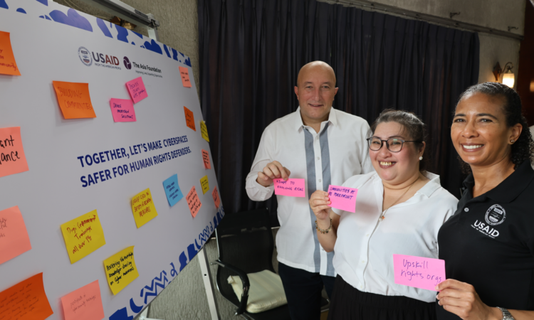 The Asia Foundation Country Representative Sam Chittick, Dakila Executive Director Leni Velasco, and USAID Acting Mission Director Rebekah Eubanks show their commitment to protecting human rights defenders against digital threats during the launch of the Cybersecurity for Human Rights in the Philippines (C4HR-PH) initiative on December 12.
